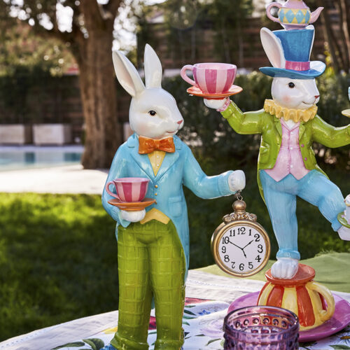 Bianconiglio in Wonderland