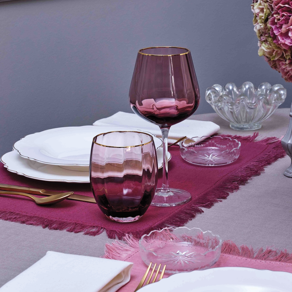 Set bicchieri vetro rosa profilo oro – Preziosa Home